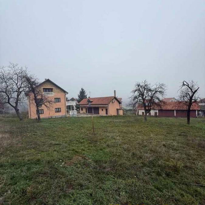 Kuća Prodaja Beograd Begaljica 400 m2