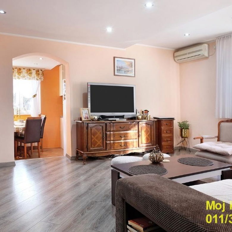 Kuća Prodaja Beograd Zvezdarska Šuma 214 m2