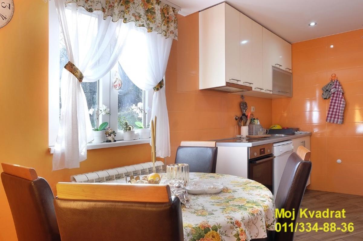 Kuća Prodaja Beograd Zvezdarska Šuma 214 m2