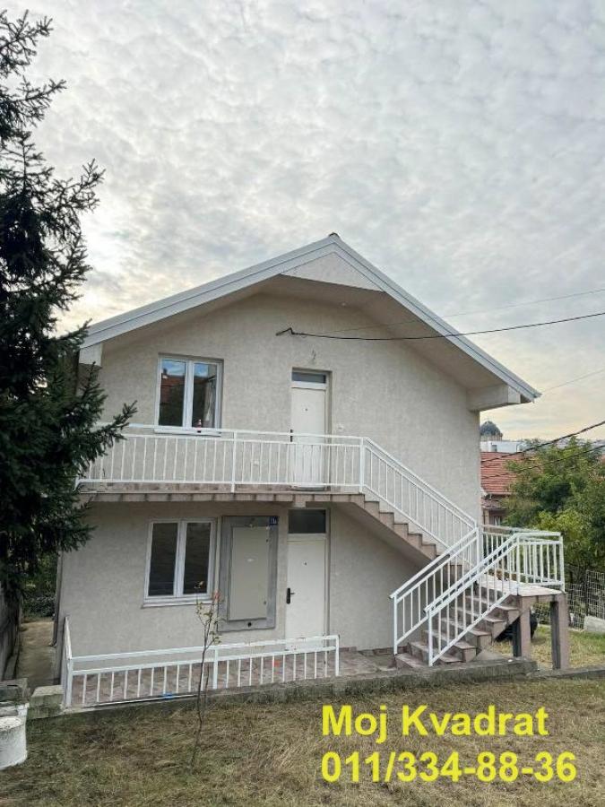 Kuća Prodaja Beograd Kaluđerica 255 m2