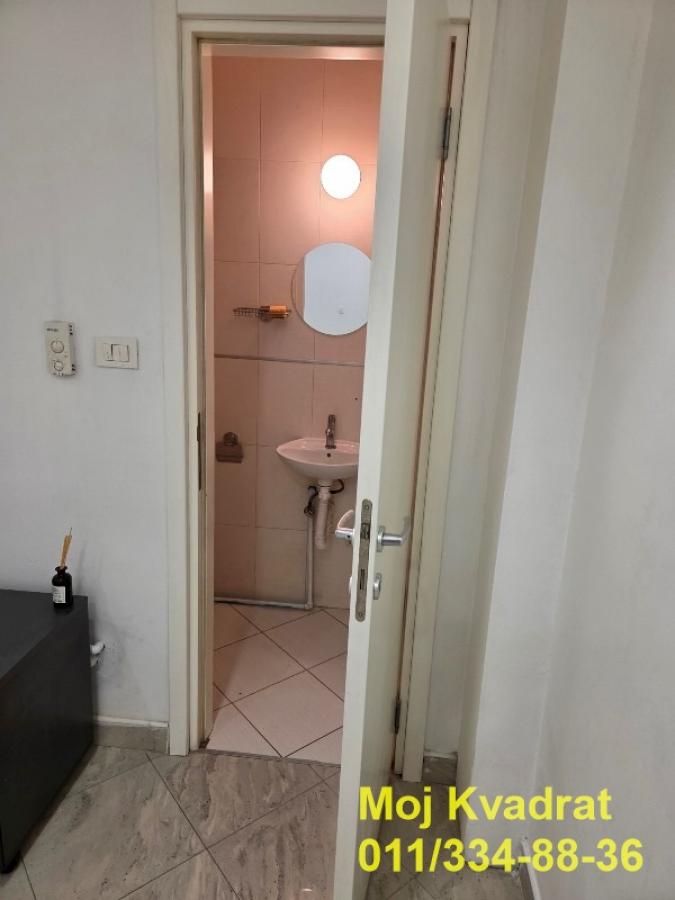 Lokal Prodaja Beograd Lokal Prodaja Beograd Terazije 20 m2