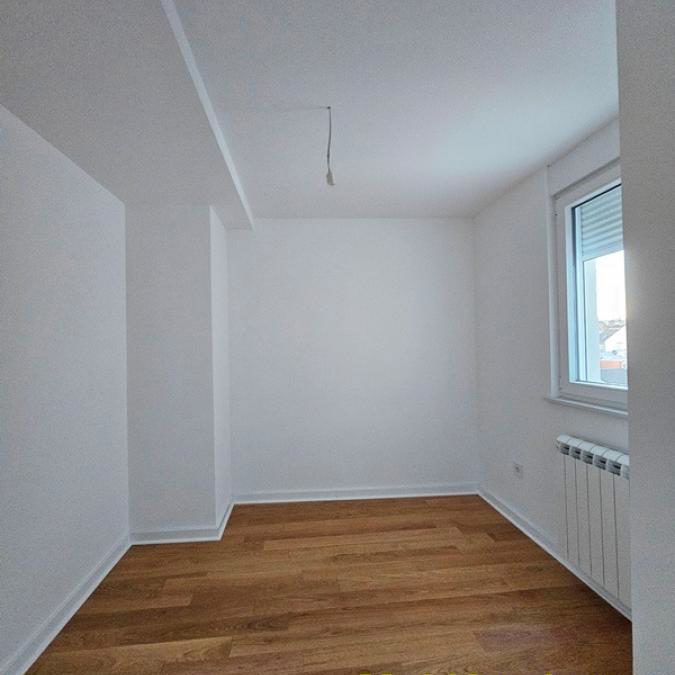 Stan Prodaja Beograd Vukov Spomenik 110 m2