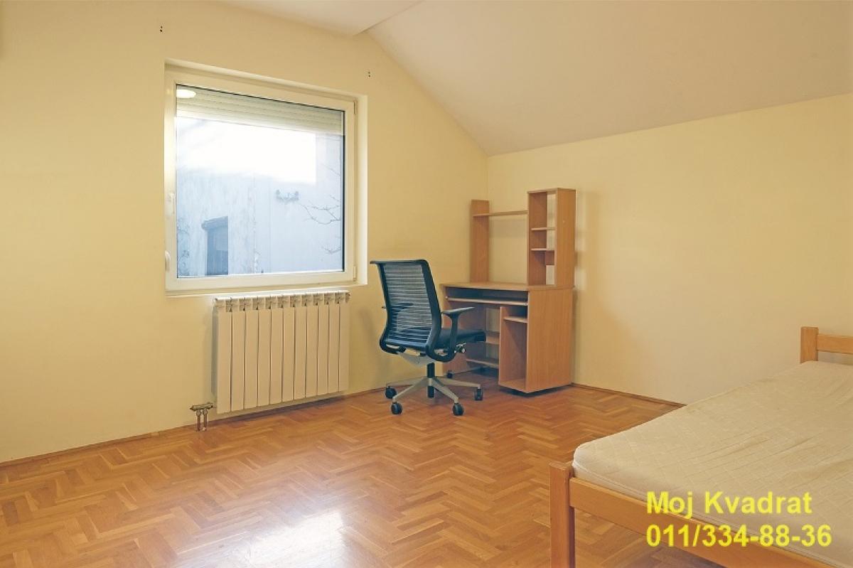 Kuća Prodaja Beograd Učiteljsko Naselje 143 m2
