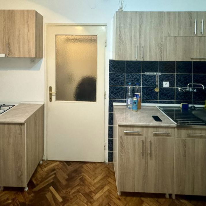 Stan Izdavanje Novi Sad  32 m2