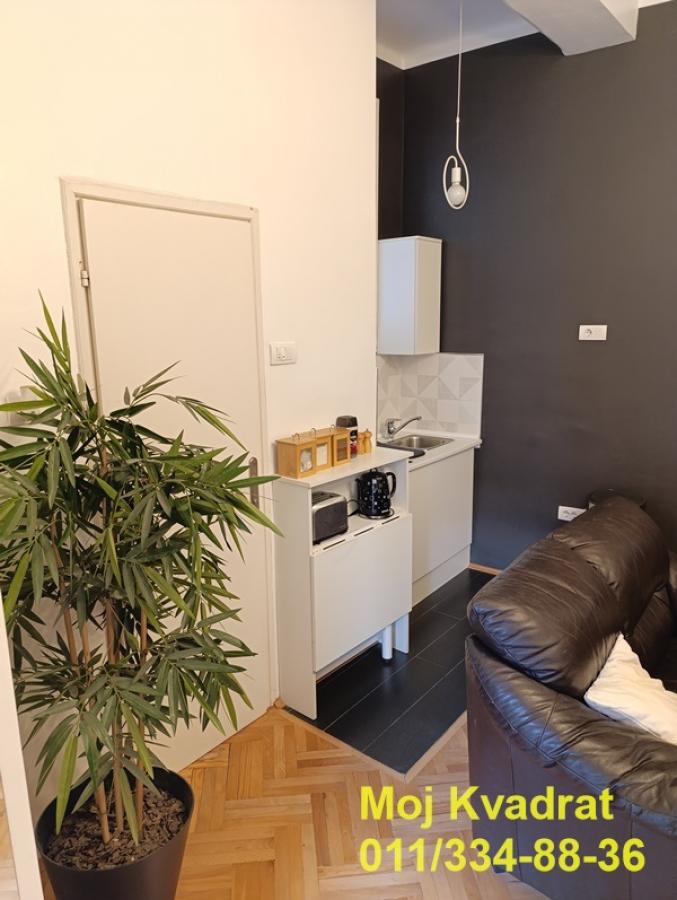 Stan Izdavanje Beograd Stan Izdavanje Beograd Studentski Trg 35 m2
