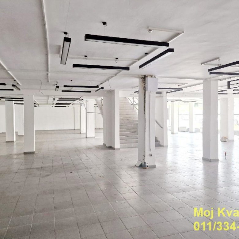 Lokal Izdavanje Beograd Mirijevo 250 m2