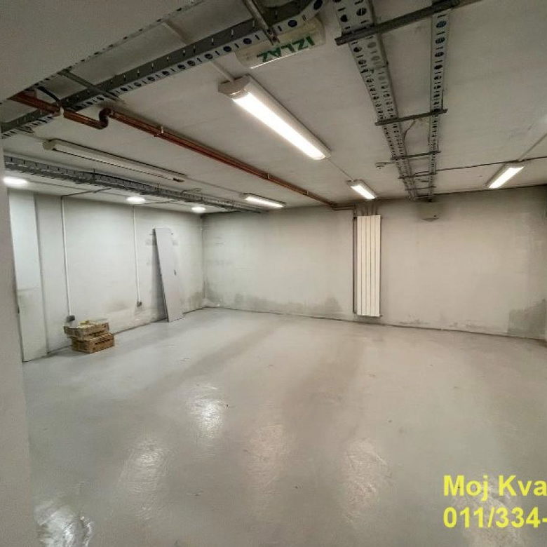 Lokal Izdavanje Beograd Gornji Grad 356 m2