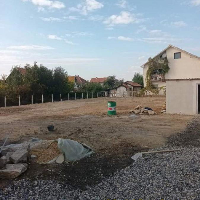 Lokal Izdavanje Beograd Borča 300 m2