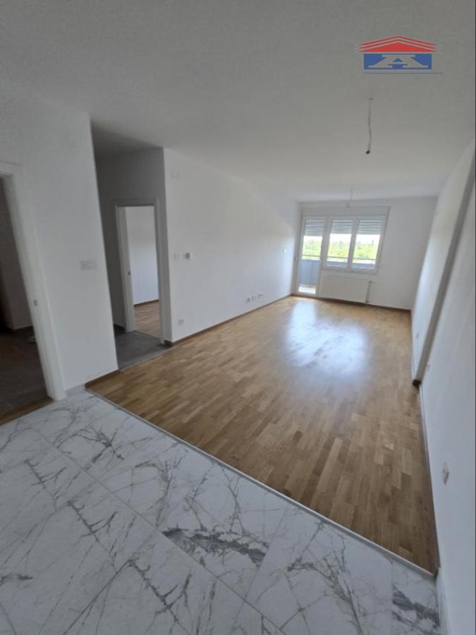Stan Prodaja Novi Sad  95 m2
