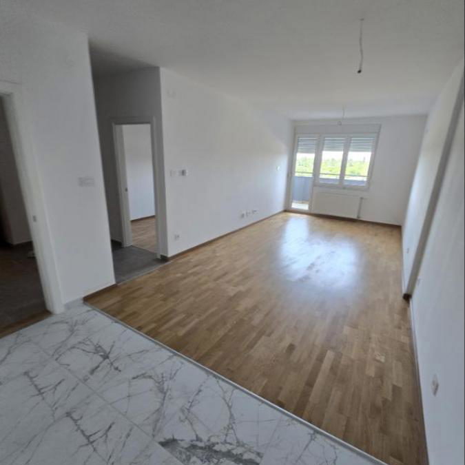 Stan Prodaja Novi Sad  95 m2