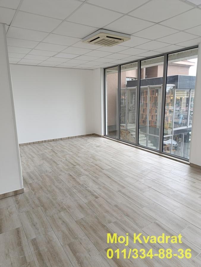 Lokal Izdavanje Beograd Krnjača 205 m2