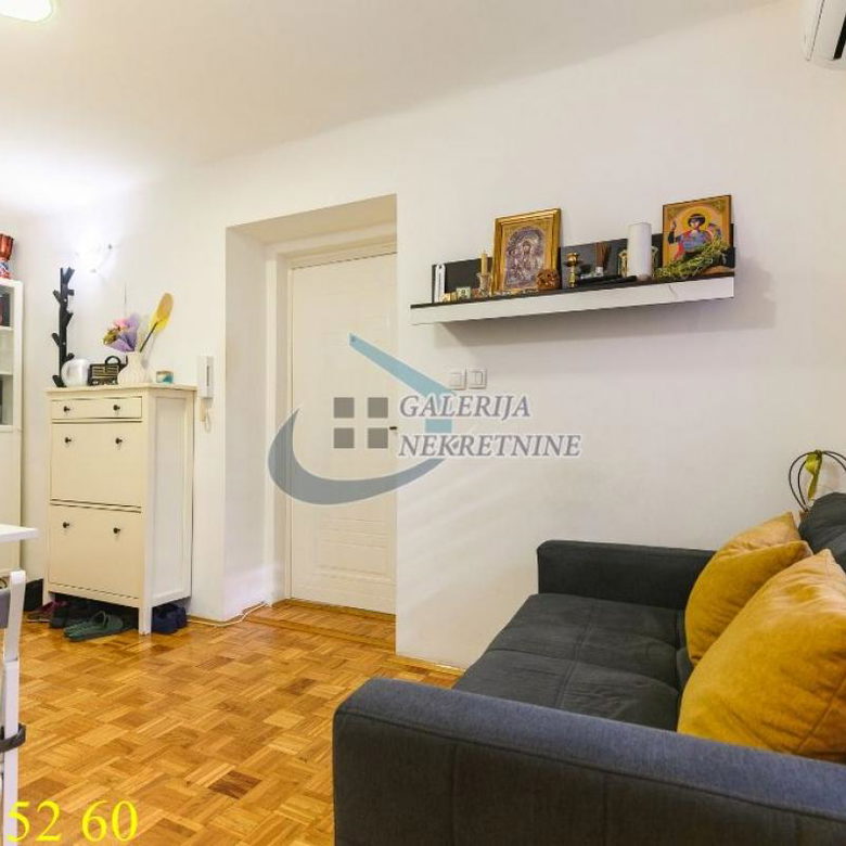 Stan Prodaja Beograd Trg Nikole Pašića 44 m2