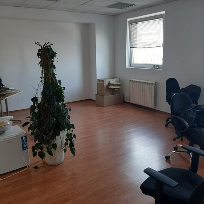 Lokal Izdavanje Beograd Gornji Grad 410 m2