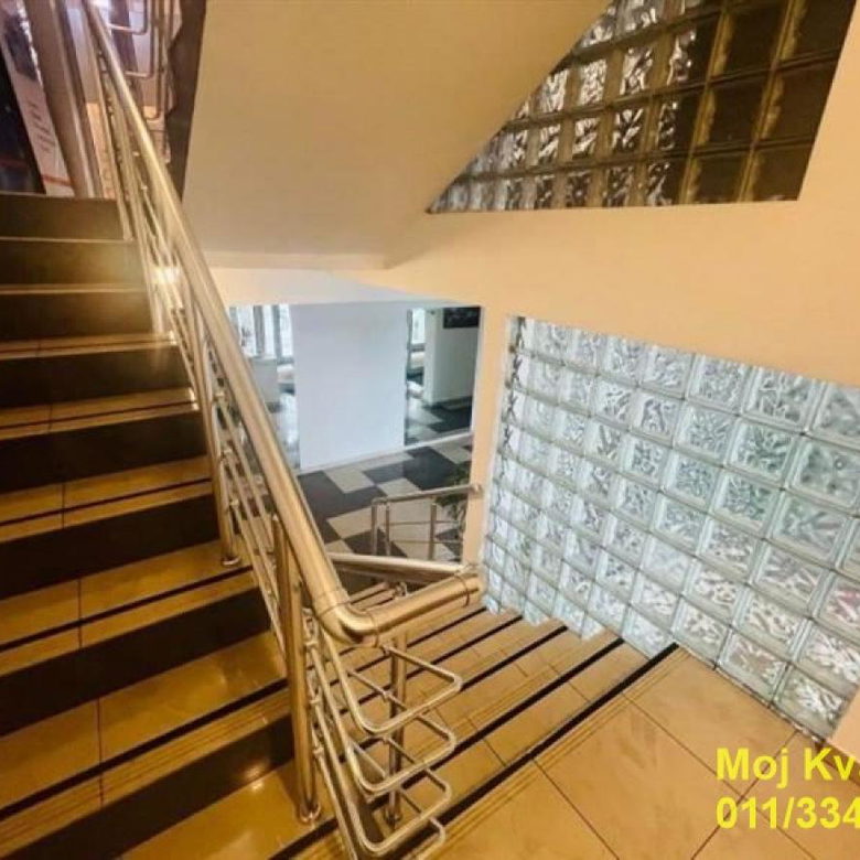 Lokal Izdavanje Beograd Gornji Grad 410 m2
