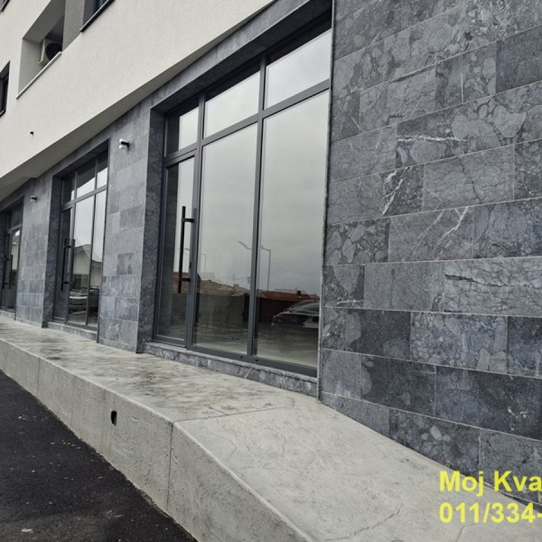 Lokal Prodaja Beograd Višnjica 243 m2