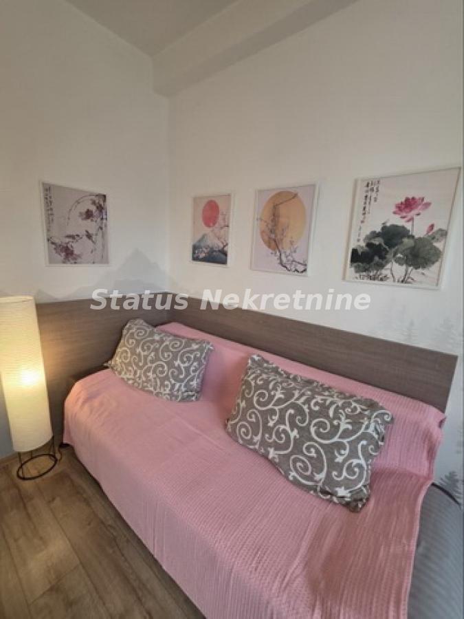 Stan Prodaja Novi Sad  24 m2