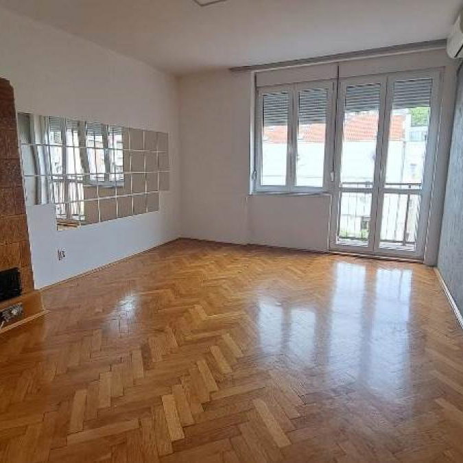 Stan Prodaja Beograd Dorćol 68 m2