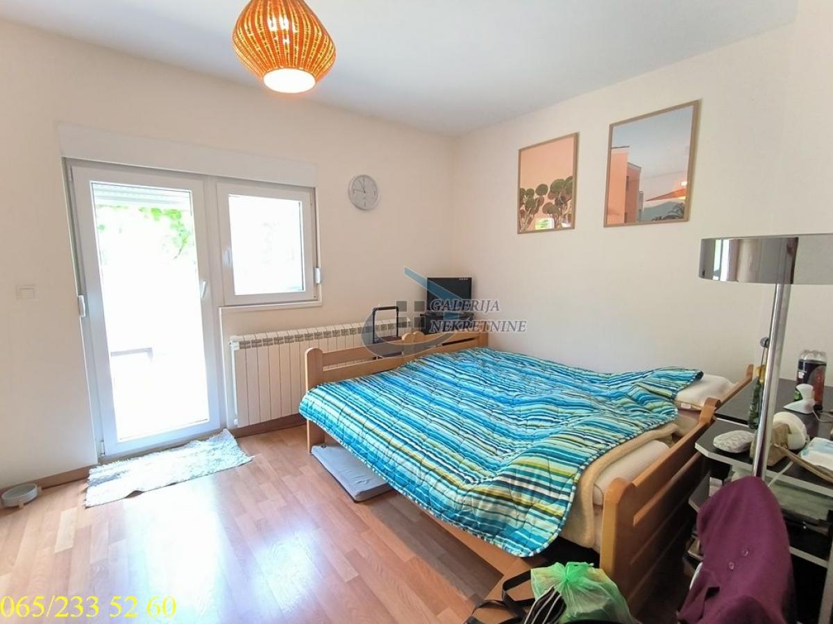 Kuća Prodaja Beograd Kuća Prodaja Beograd Konatice 100 m2