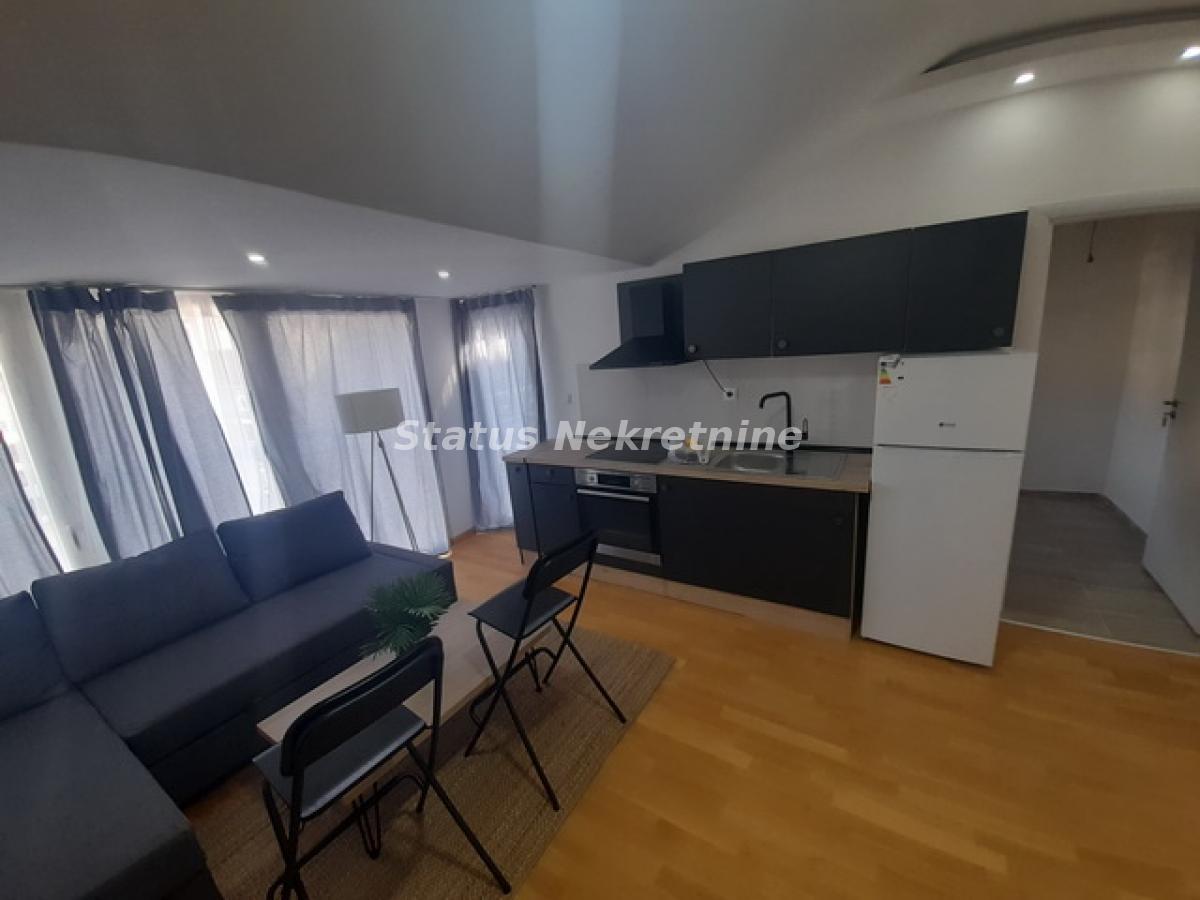 Stan Prodaja Novi Sad  63 m2