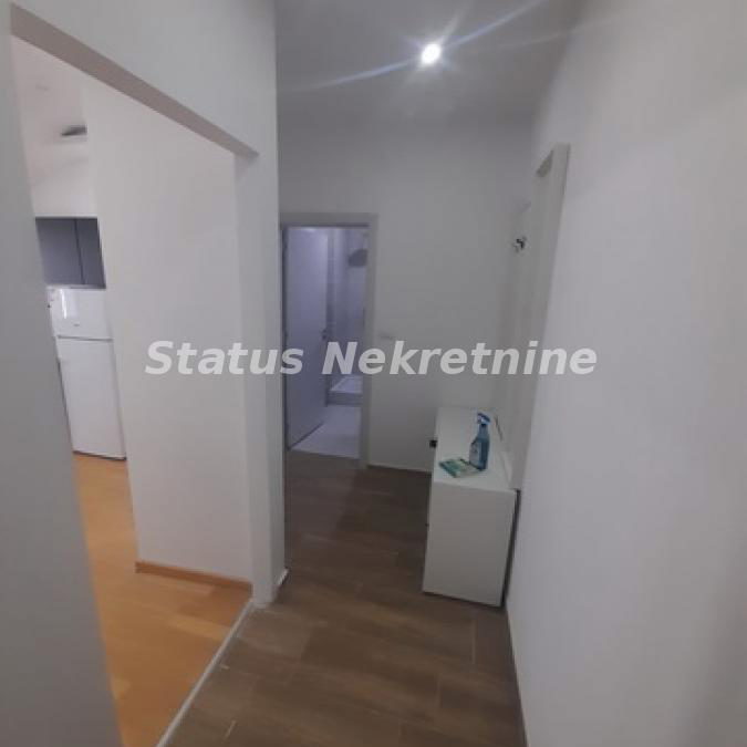 Stan Prodaja Novi Sad  63 m2