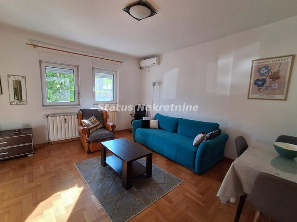 Stan Prodaja Novi Sad  42 m2