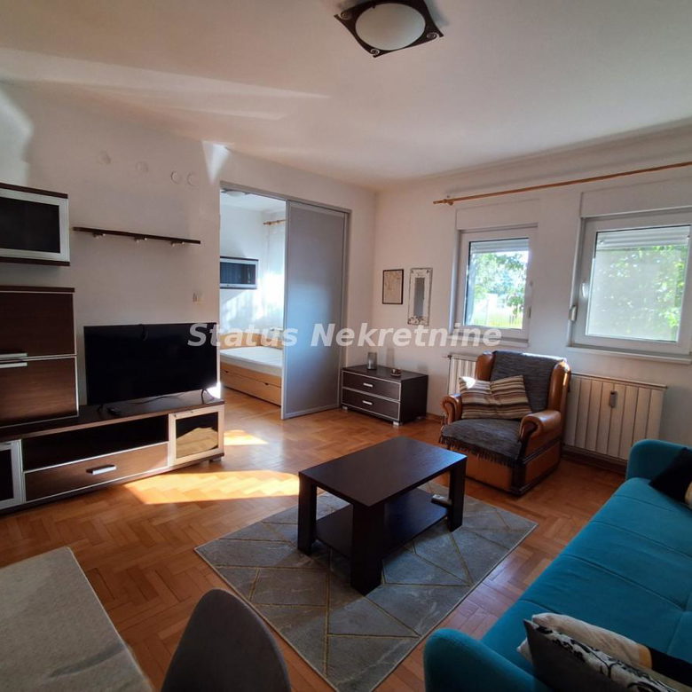 Stan Prodaja Novi Sad  42 m2