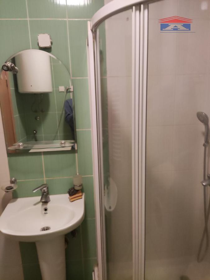 Stan Izdavanje Novi Sad  27 m2