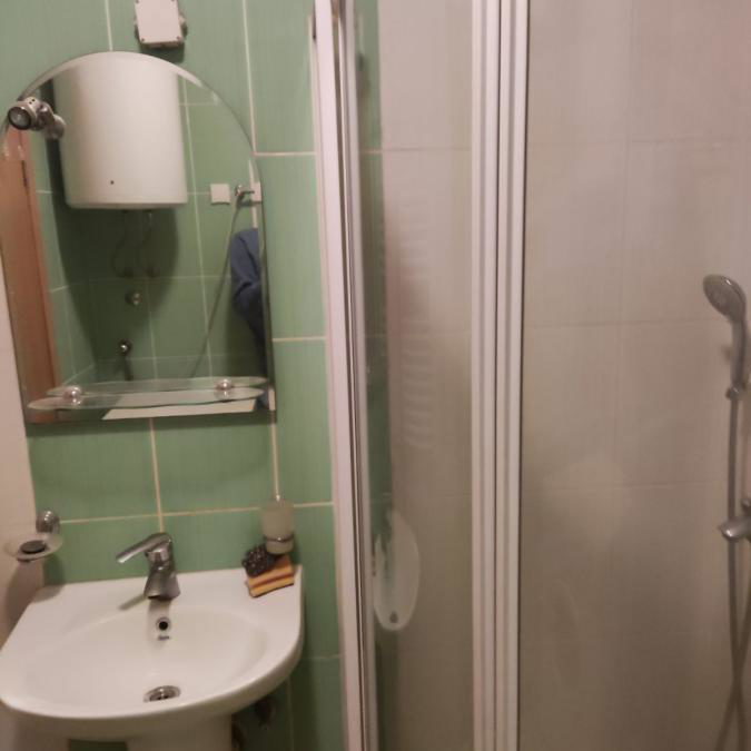Stan Izdavanje Novi Sad  27 m2