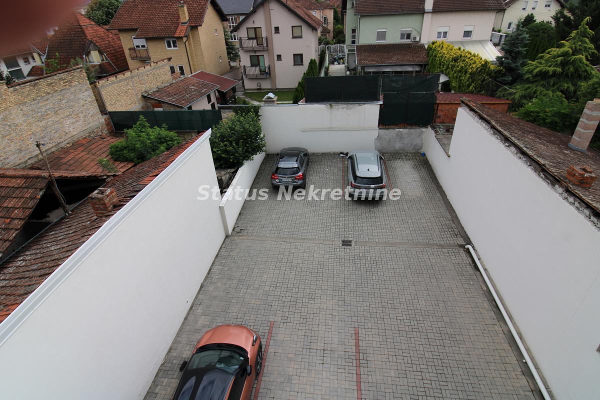 Stan Prodaja Novi Sad  155 m2