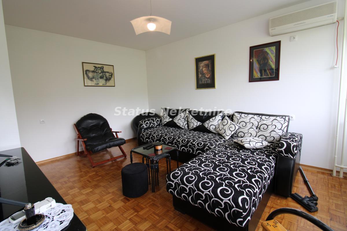 Stan Prodaja Novi Sad  60 m2