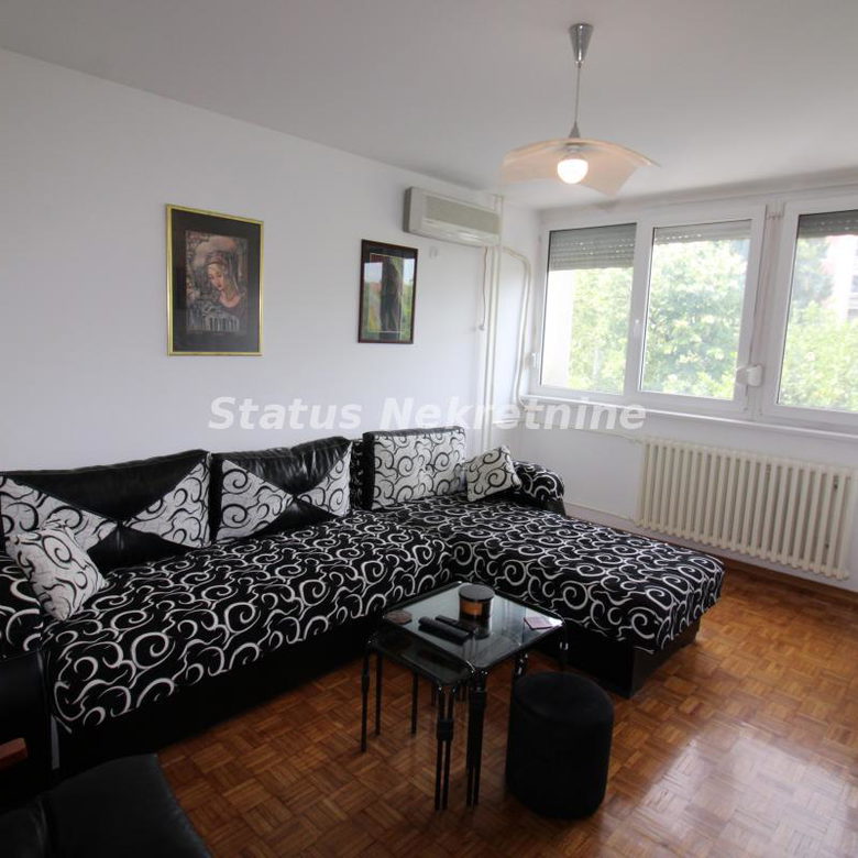 Stan Prodaja Novi Sad  60 m2