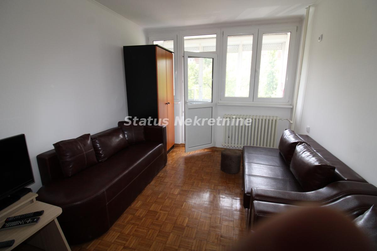 Stan Prodaja Novi Sad  60 m2