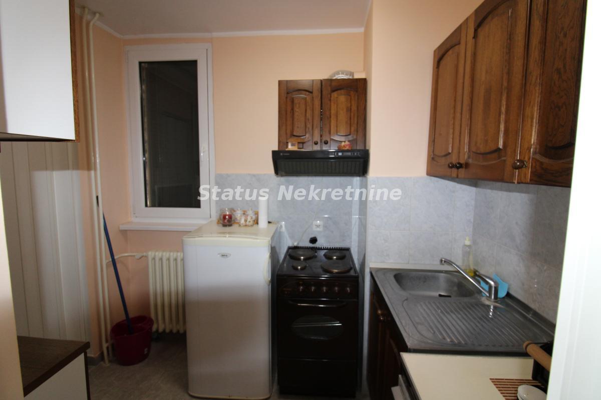 Stan Prodaja Novi Sad  60 m2
