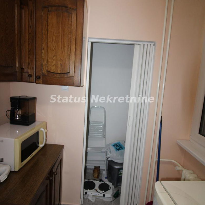 Stan Prodaja Novi Sad  60 m2