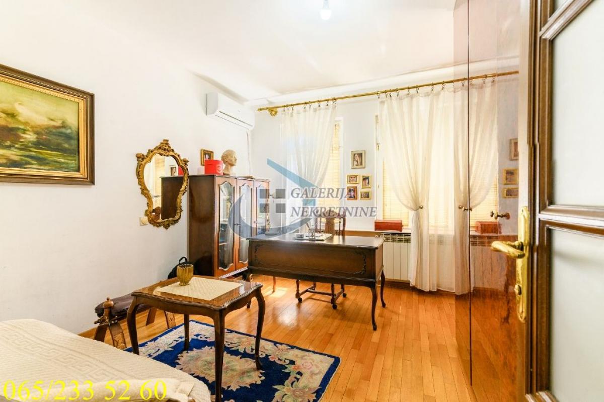 Stan Prodaja Beograd Atelje 212 108 m2