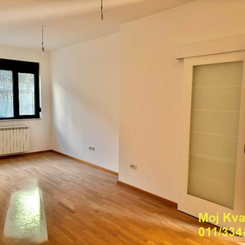 Stan Prodaja Beograd Banovo Brdo 54 m2