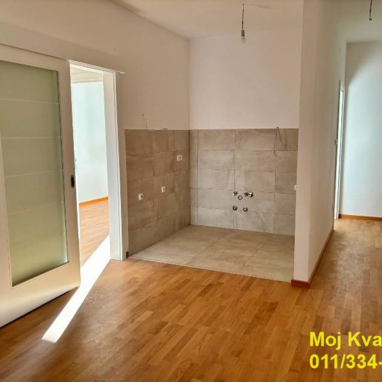 Stan Prodaja Beograd Banovo Brdo 54 m2