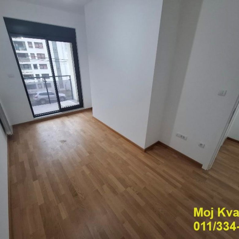Stan Prodaja Beograd Banovo Brdo 45 m2
