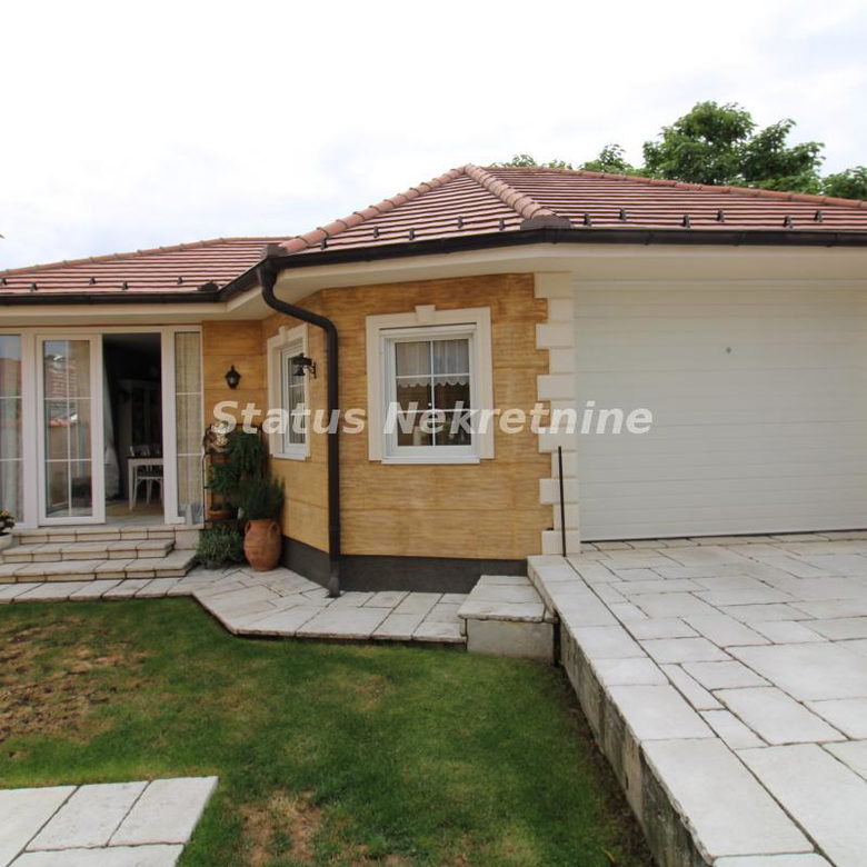 Kuća Prodaja Sremski Karlovci  285 m2