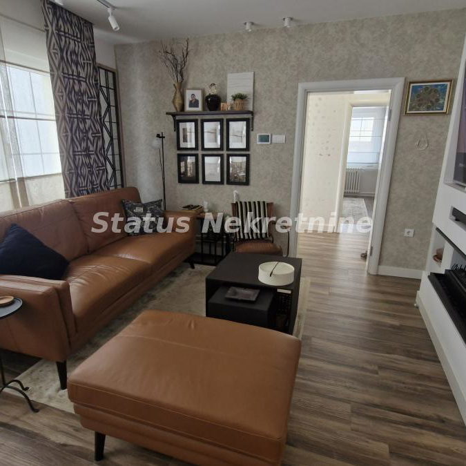 Kuća Prodaja Sremski Karlovci  285 m2
