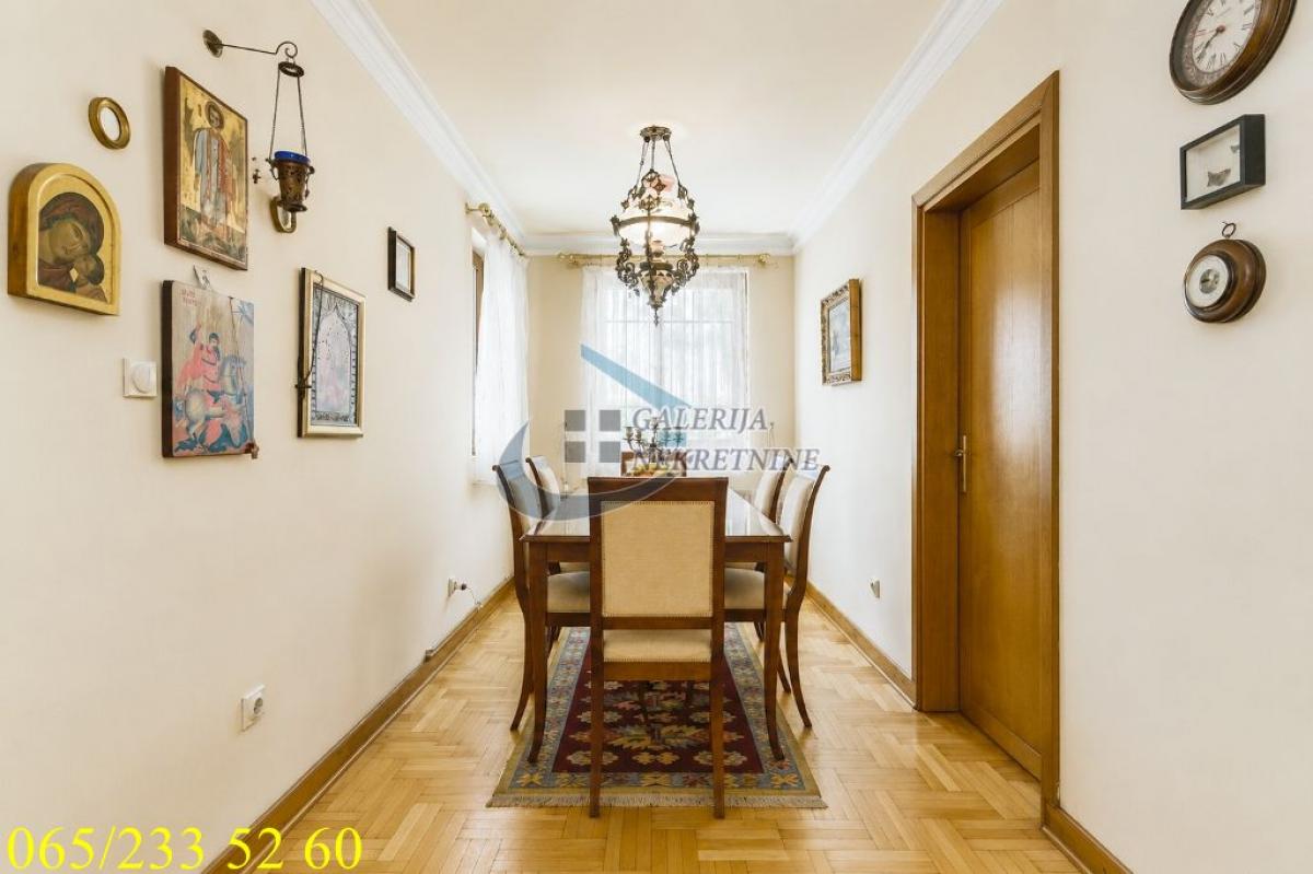 Kuća Prodaja Beograd Kuća Prodaja Beograd Dušanovac 300 m2