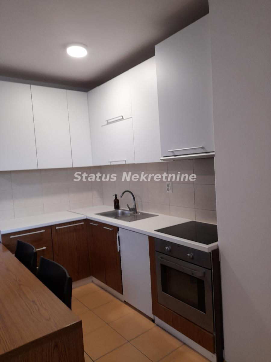 Stan Prodaja Novi Sad  42 m2