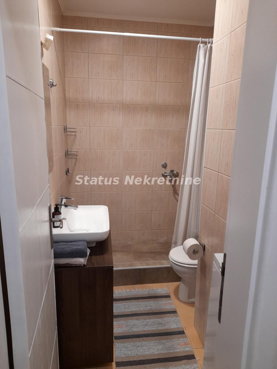 Stan Prodaja Novi Sad  42 m2