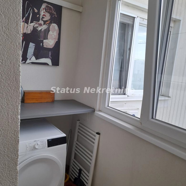Stan Prodaja Novi Sad  42 m2
