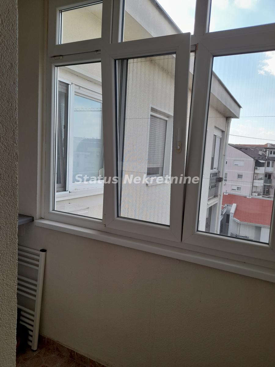 Stan Prodaja Novi Sad  42 m2