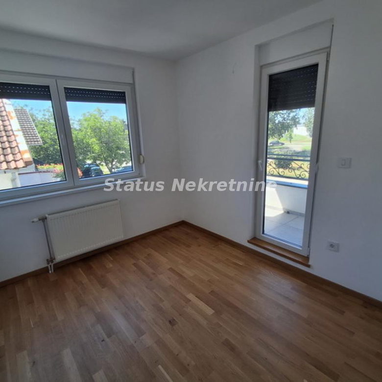Stan Prodaja Novi Sad  87 m2