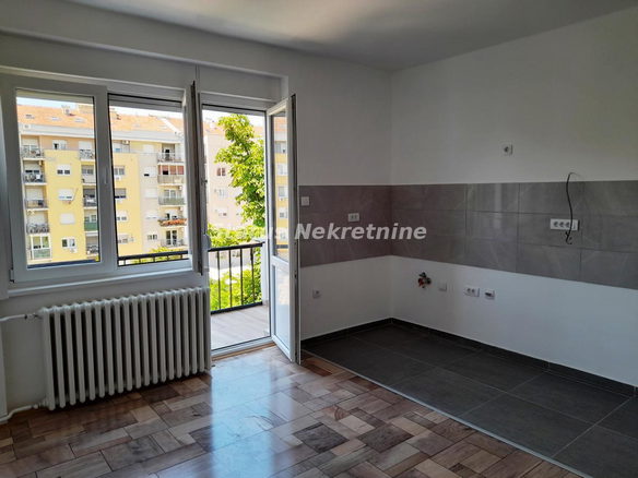 Stan Prodaja Novi Sad  52 m2