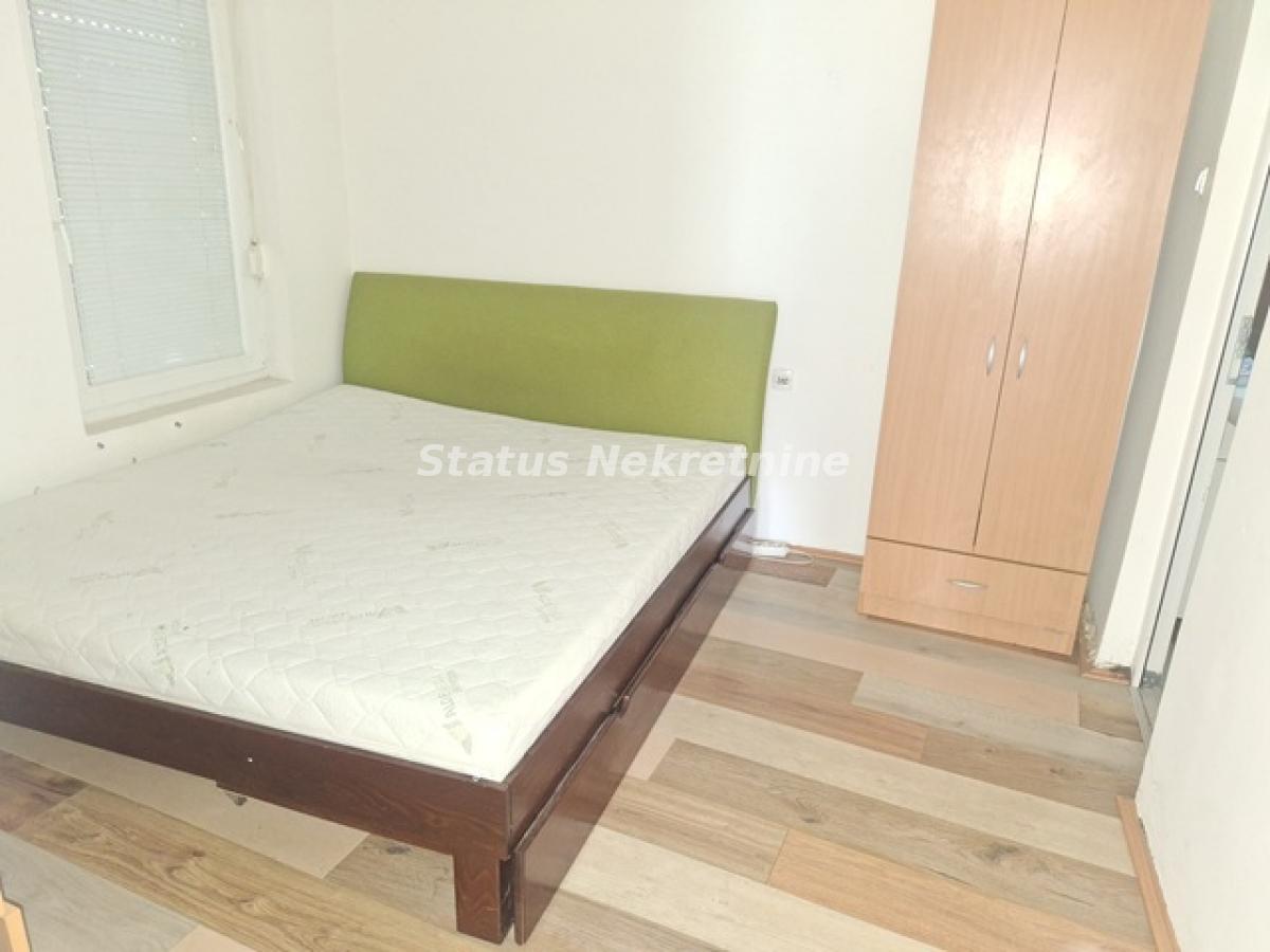 Stan Izdavanje Novi Sad  60 m2