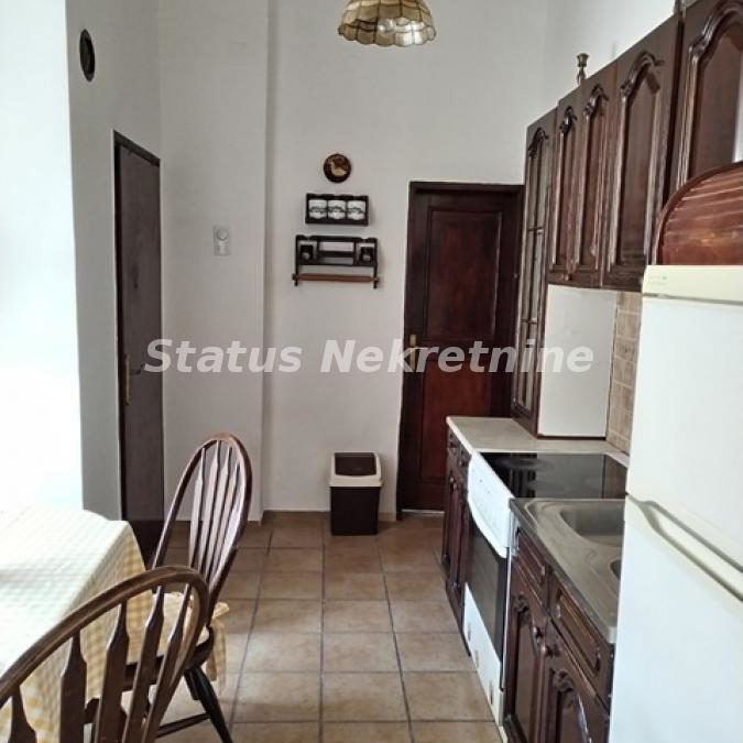 Stan Izdavanje Novi Sad  40 m2