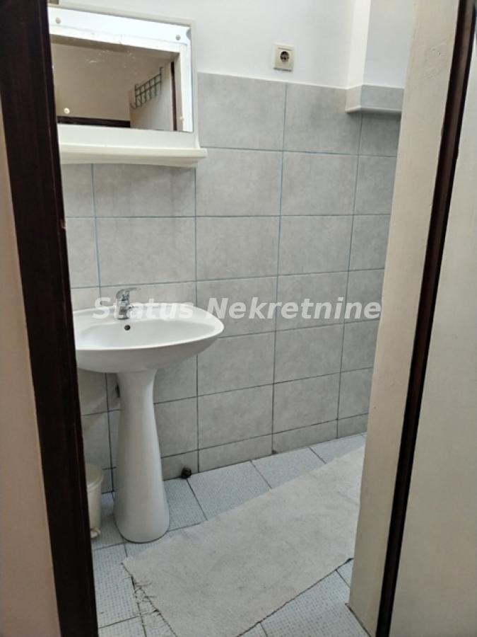 Stan Izdavanje Novi Sad  40 m2